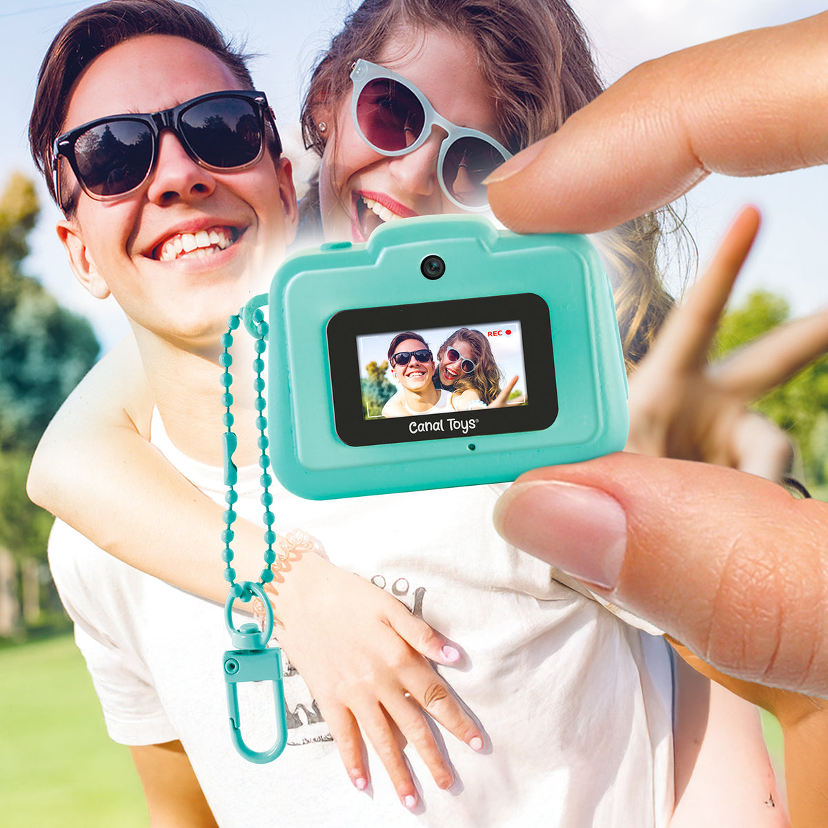 Nikolaus-Special: Mini Cam & Mini Speaker Bundle im Nikolaus-Säckchen
